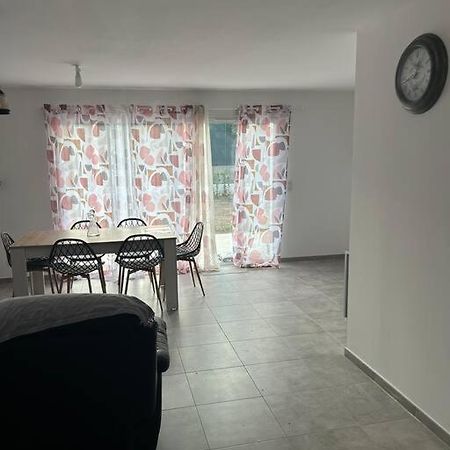 Appartement T3 Rez De Jardin Lucciana  Kültér fotó